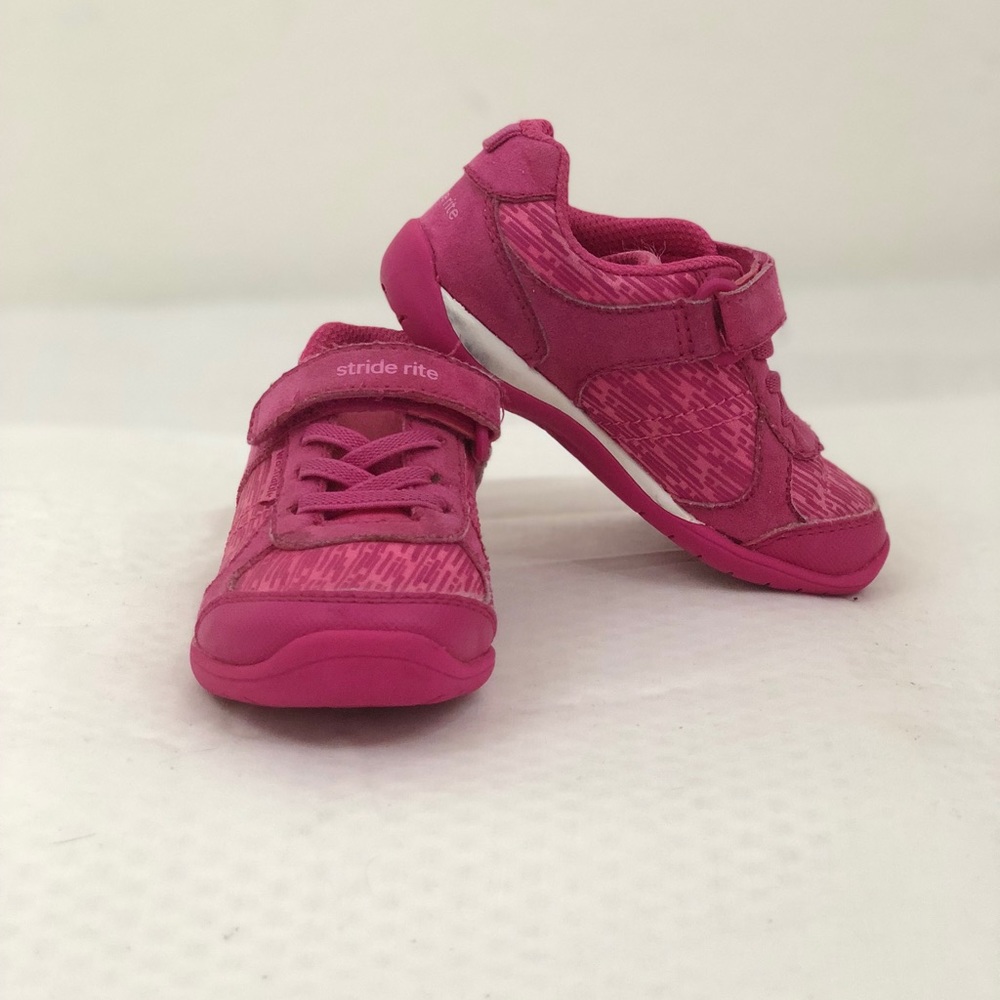 Stride Rite Pink Baby Sneakers